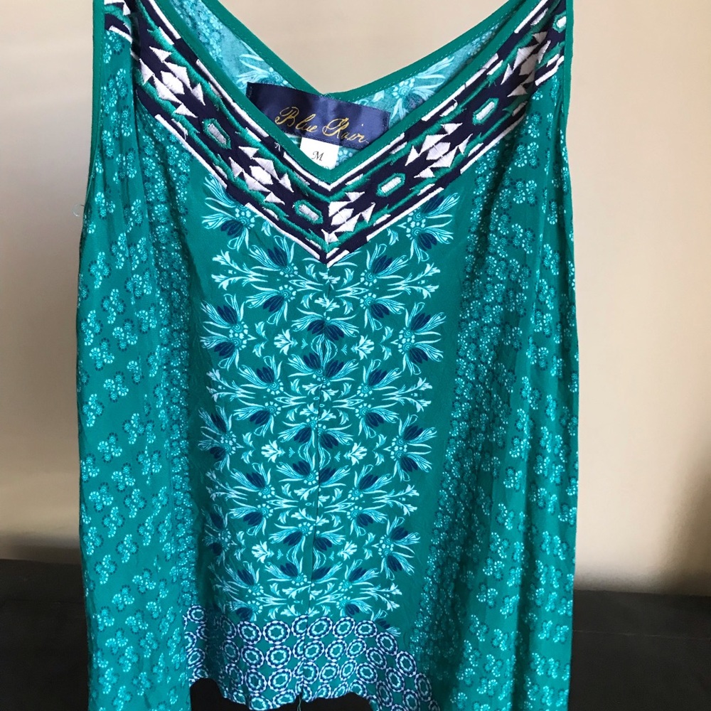 Pattern tank
